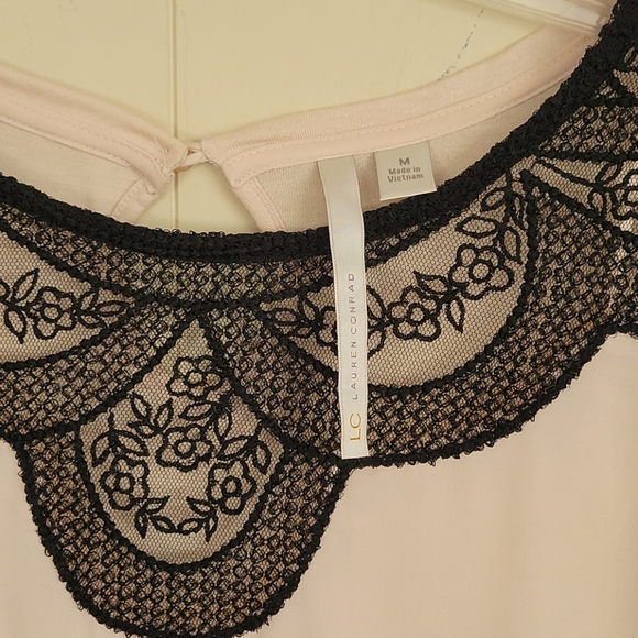 Cream blouse - Picture 2 of 3